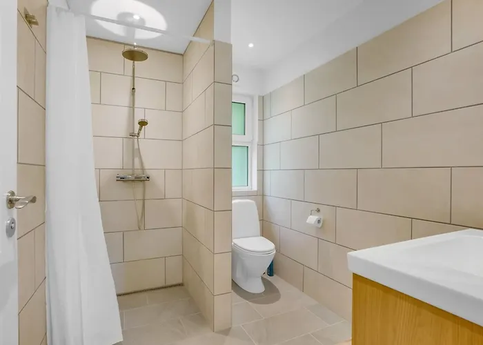 Rajna - 250m From The Sea By Interhome